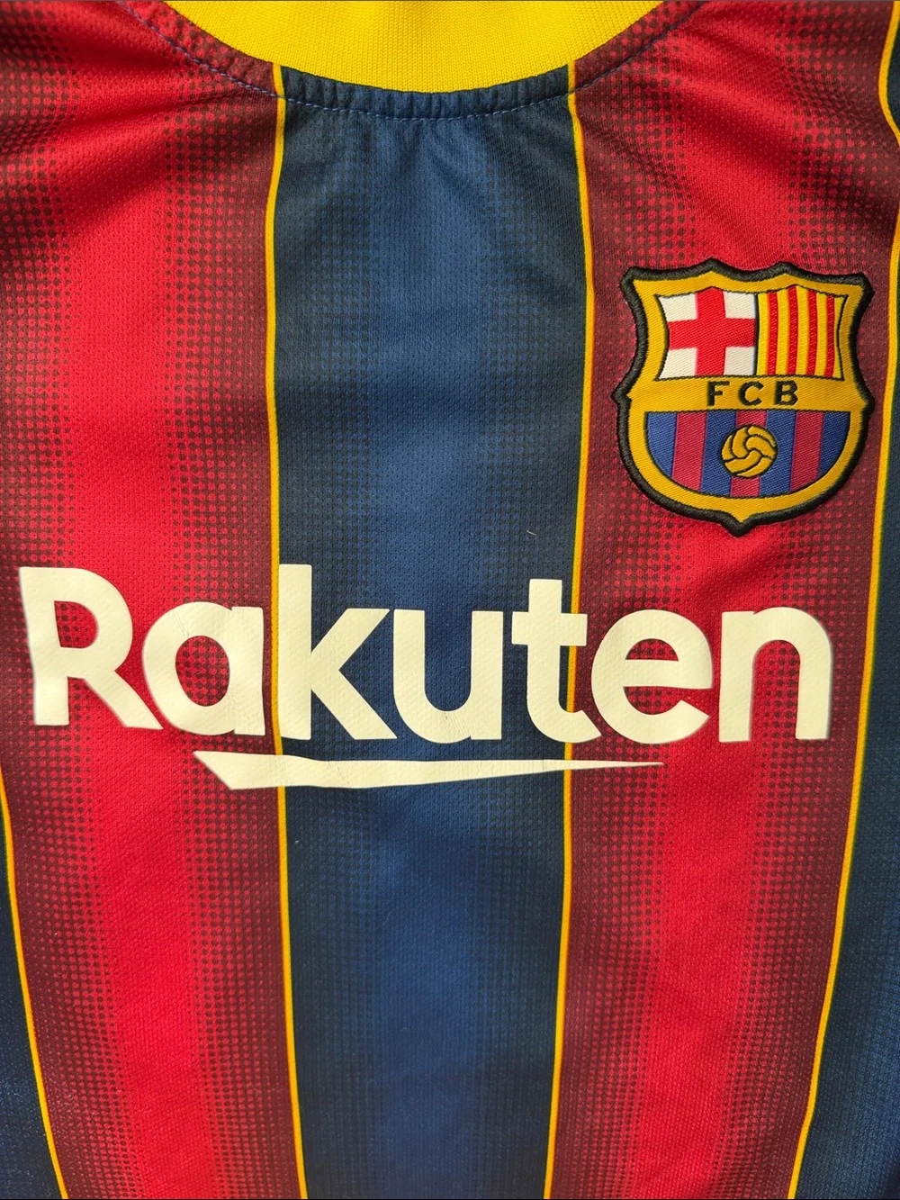 Lionel Messi #10 FC Barcelona Home Jersey - Blue & Red - Picture 3 of 7